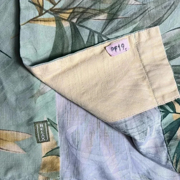 Vintage 90s Tommy Bahama Relax Fit Hawaiian 100% Silk - Picture 7 of 9